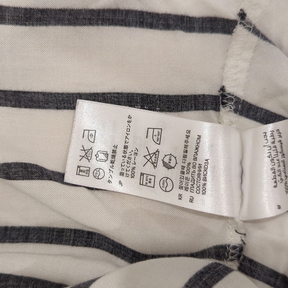 White Black striped Relaxed-fit Top - Picture 7 of 8